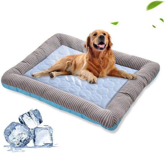 🐾 Tapis Rafraîchissant Soie Glacée - Confort Été Chiens et Chats Crimson Medea